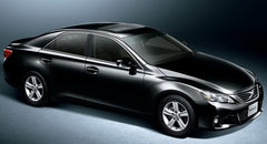 Toyota Mark X Car Cover – All-Weather Protection | Waterproof, Dustproof & UV-Resistant